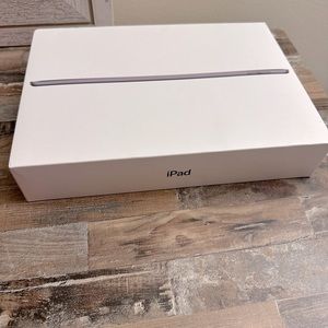IPAD 9th Generation Brand new still in original packaging